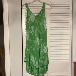Made in Italy Green and White Sleeveless Dress